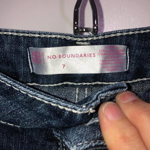 LADIES No boundaries shorts size 7 - Picture 3 of 3